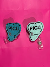 Load image into Gallery viewer, Swivel Badge Reels